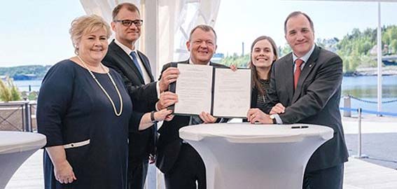 Gruppbild 5 nordiska statsministrar