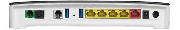 Baksida av router med kontakter för IP-kabel